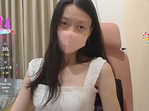 Lil-Cherries online show from November 12, 7:24 pm