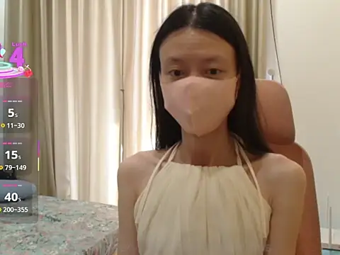 Lil-Cherries online show from December 18, 3:01 am