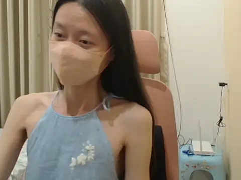 Lil-Cherries online show from March 14, 10:26 pm