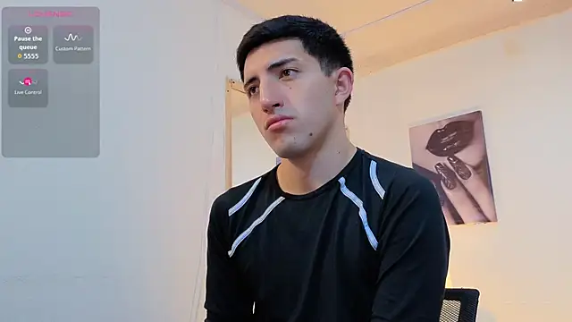 Un Sluttyy online show from February 7, 11:47 am