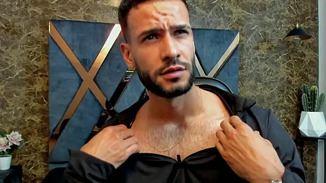 Jacob Benelli online show from February 17, 11:33 pm