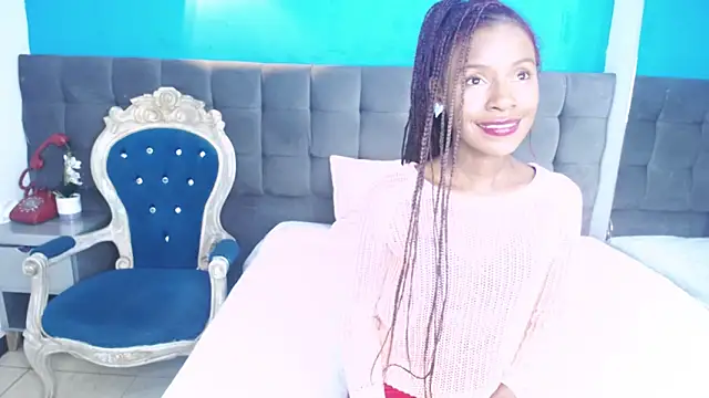 Snapshot of Aliis_Love chatting on November 15, 5:05 am Aliis Love online show from November 15, 5:05 am