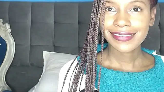 Aliis Love online show from November 18, 8:24 pm