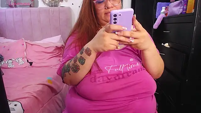 kattybbwbigboobs  online show from April 17, 8:01 pm