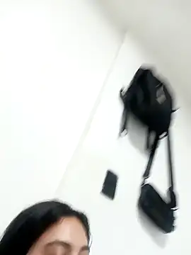 Snapshot of LorieFerrer chatting on January 17, 12:20 am LorieFerrer online show from January 17, 12:20 am