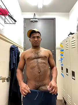 Snapshot of Eldeentt chatting on November 9, 6:17 pm Eldeentt online show from November 9, 6:17 pm