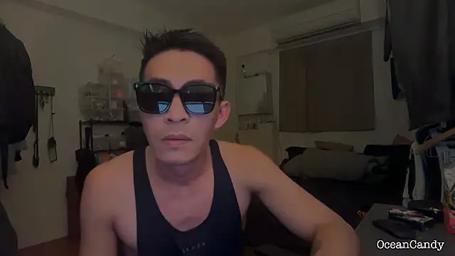 Snapshot of OceanCandy chatting on December 21, 3:30 pm OceanCandy online show from December 21, 3:30 pm