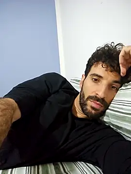 Snapshot of Pinosce6 chatting on November 9, 6:28 pm Pinosce6 online show from November 9, 6:28 pm