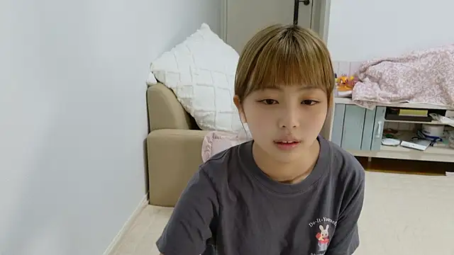  sizuku new online show from November 17, 6:08 am