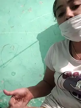 Snapshot of Piya_Bakshi chatting on November 23, 1:38 am Piya Bakshi online show from November 23, 1:38 am