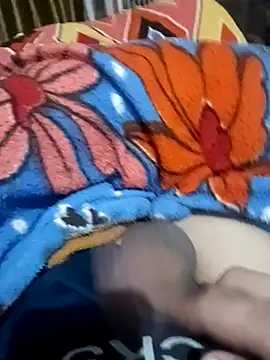 Snapshot of xoxo7-6 chatting on December 17, 7:20 pm xoxo7-6 online show from December 17, 7:20 pm