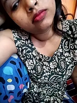 Sexy Divya   online show from May 15, 12:50 am