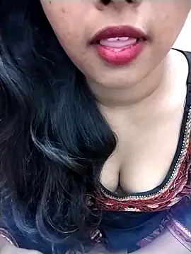 Sexy Divya   online show from May 27, 4:42 am