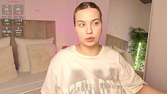 Snapshot of KilianaNoir chatting on March 6, 7:05 am KilianaNoir online show from March 6, 7:05 am