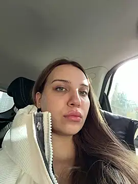 Snapshot of KilianaNoir chatting on March 17, 7:44 am KilianaNoir online show from March 17, 7:44 am