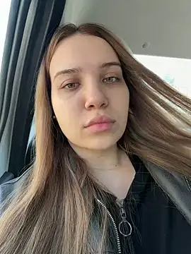 Snapshot of KilianaNoir chatting on March 24, 8:08 am KilianaNoir online show from March 24, 8:08 am