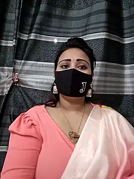 Snapshot of sadiya56803 chatting on December 14, 7:07 pm sadiya56803 online show from December 14, 7:07 pm