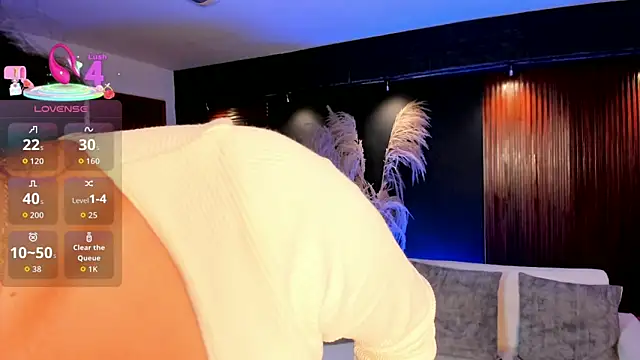 Saara Corraless online show from January 8, 7:16 pm