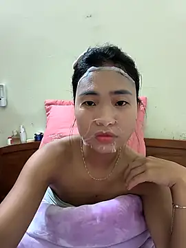 Lynly k2 online show from March 12, 2:12 pm