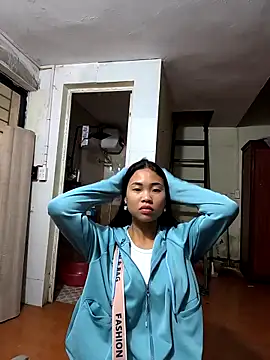 Lynly k2 online show from April 6, 12:08 am