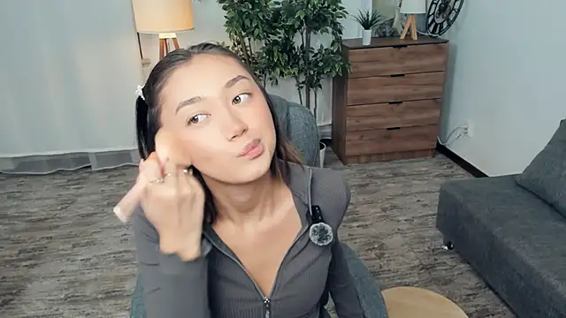 RyanGrandt online show from November 17, 11:05 am