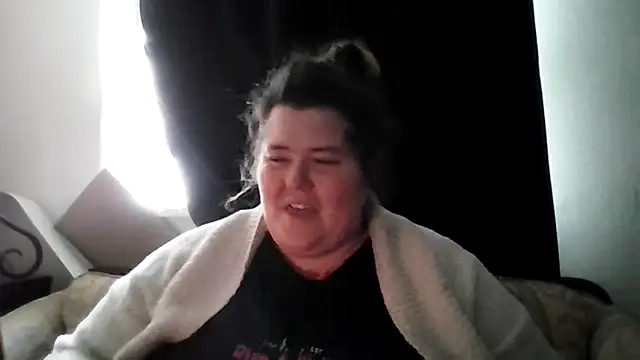 mayflower420 online show from March 21, 4:21 pm