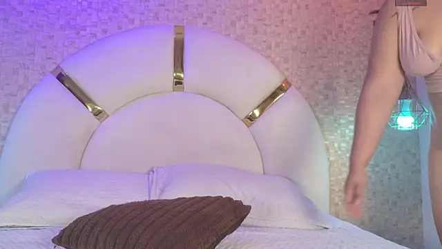 aria sm online show from November 23, 7:13 pm