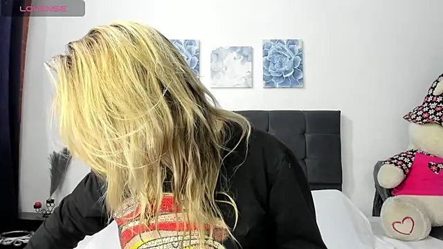 Snapshot of ariannawil chatting on April 26, 10:40 pm ariannawil online show from April 26, 10:40 pm