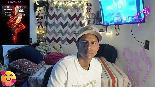 Snapshot of JUANBIGCOCK21CM chatting on March 9, 3:10 am JUANBIGCOCK21CM online show from March 9, 3:10 am