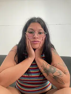 amazonaa9 online show from February 13, 6:26 pm