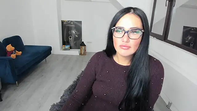 AnyaEvy online show from January 14, 4:40 am