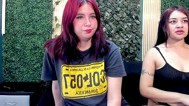 Lucy and Karoline online show from November 20, 1:00 pm