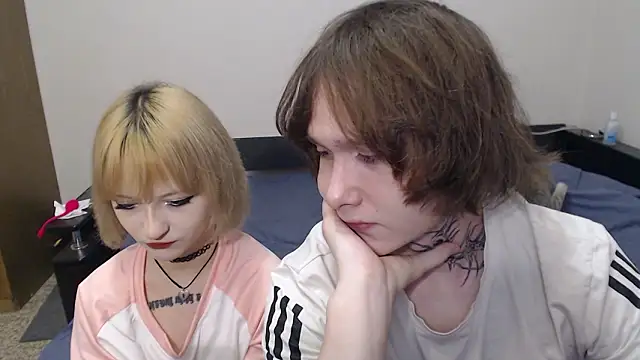 Snapshot of angelsofpornn chatting on March 4, 2:34 pm angelsofpornn online show from March 4, 2:34 pm