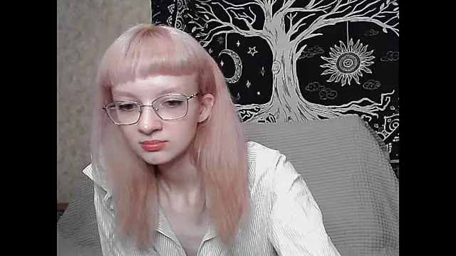 LixLee online show from November 21, 9:13 pm