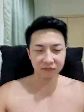 Snapshot of q1a2z2w4s5x6 chatting on November 9, 12:09 am q1a2z2w4s5x6 online show from November 9, 12:09 am