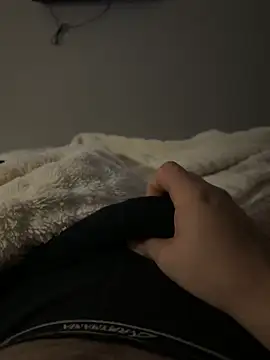 Snapshot of loukas777 chatting on November 8, 1:39 am loukas777 online show from November 8, 1:39 am