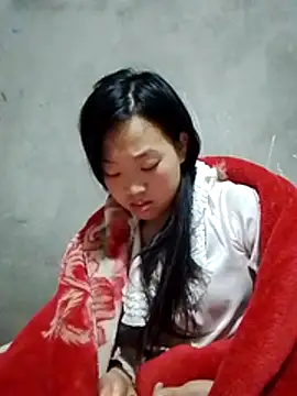 Yumiik2kk online show from December 14, 10:25 pm