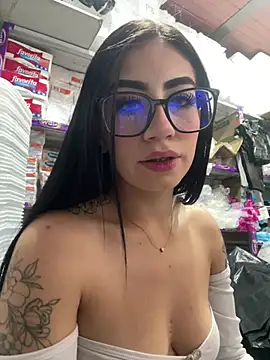 SCARLETT INK  online show from February 22, 4:49 pm