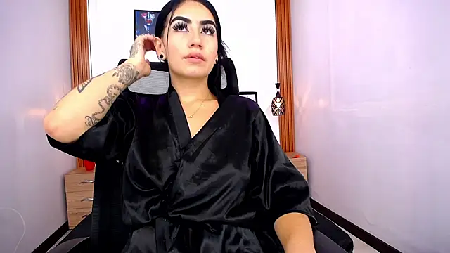 SCARLETT INK  online show from July 17, 12:06 am