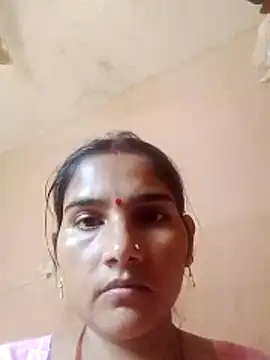 Snapshot of Seema_ji12 chatting on December 15, 5:34 am Seema ji12 online show from December 15, 5:34 am