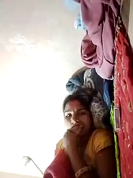 Snapshot of Seema_ji12 chatting on December 16, 2:11 pm Seema ji12 online show from December 16, 2:11 pm