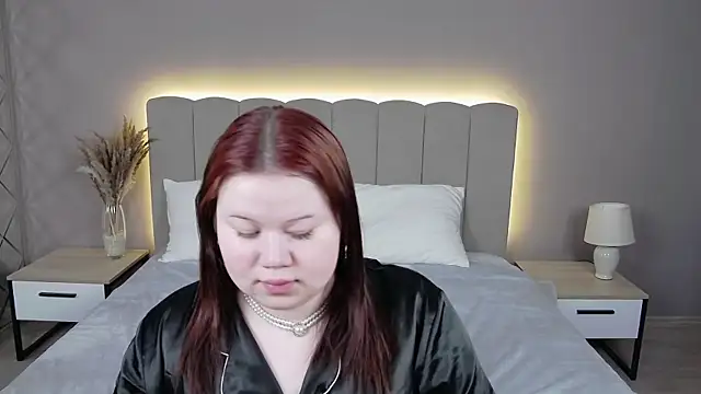 EvaNova  online show from April 11, 9:13 am