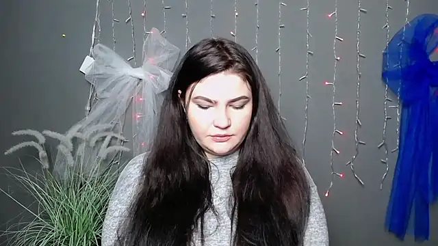 KateNils online show from November 9, 1:31 pm