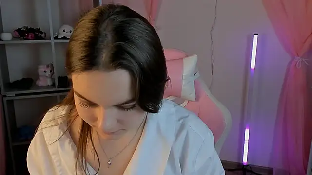 FrancescaCavaliere online show from November 29, 9:12 am