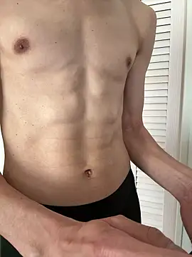 TIKUTAK8 online show from April 26, 5:05 am