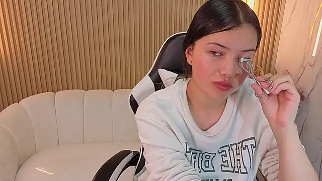 Snapshot of venus_velvet_tp chatting on December 13, 8:36 pm venus velvet tp online show from December 13, 8:36 pm