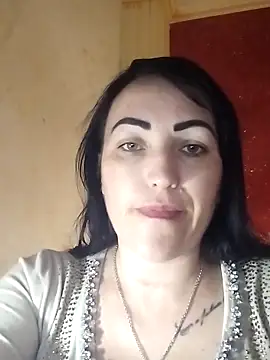 Snapshot of ArianaXFresh chatting on November 24, 8:14 am ArianaXFresh online show from November 24, 8:14 am