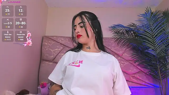  Naomi Fox  online show from December 20, 4:52 am