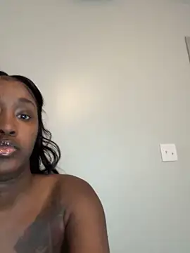 ToyaThick online show from February 8, 4:32 pm