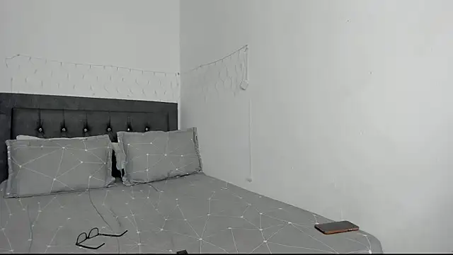 tanysha 003 online show from December 16, 4:06 am